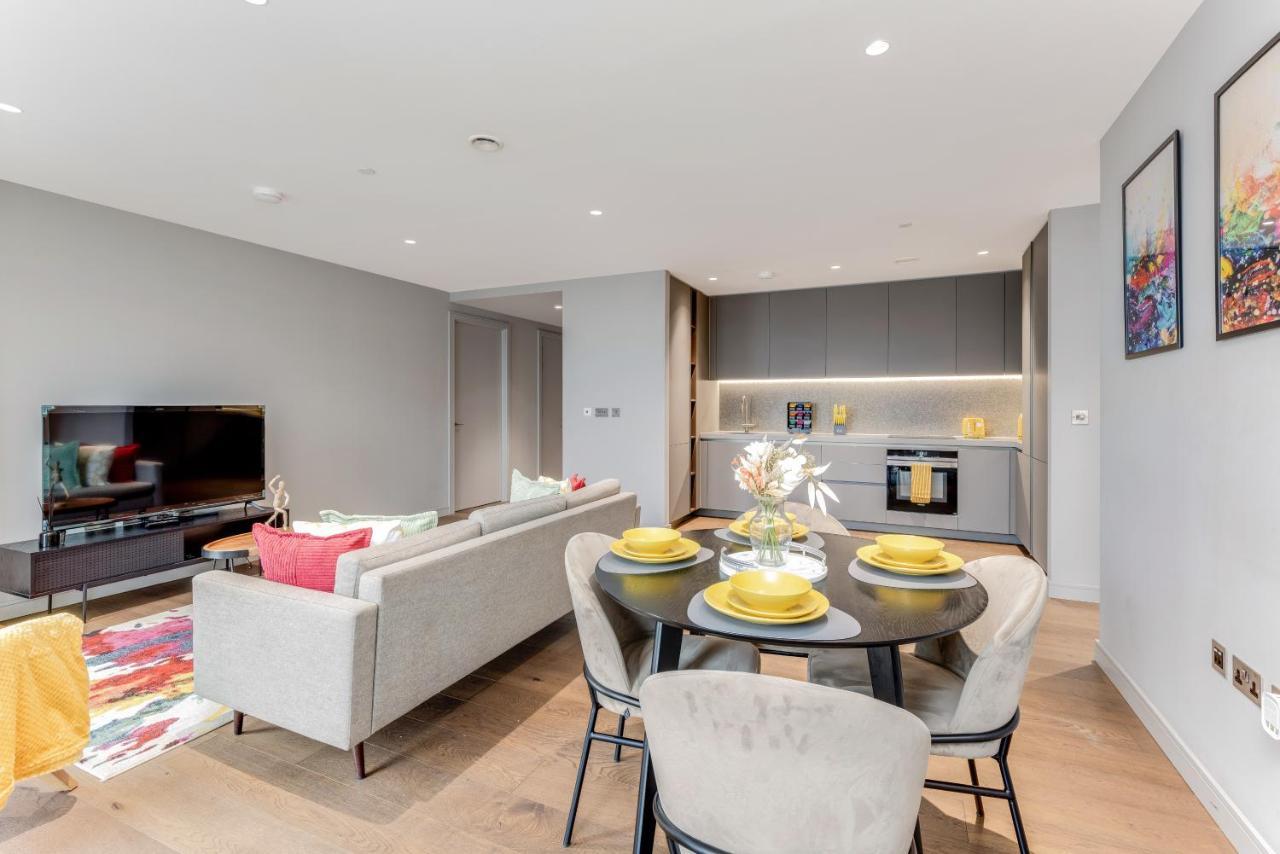 Shyroyale Apartment London Luaran gambar
