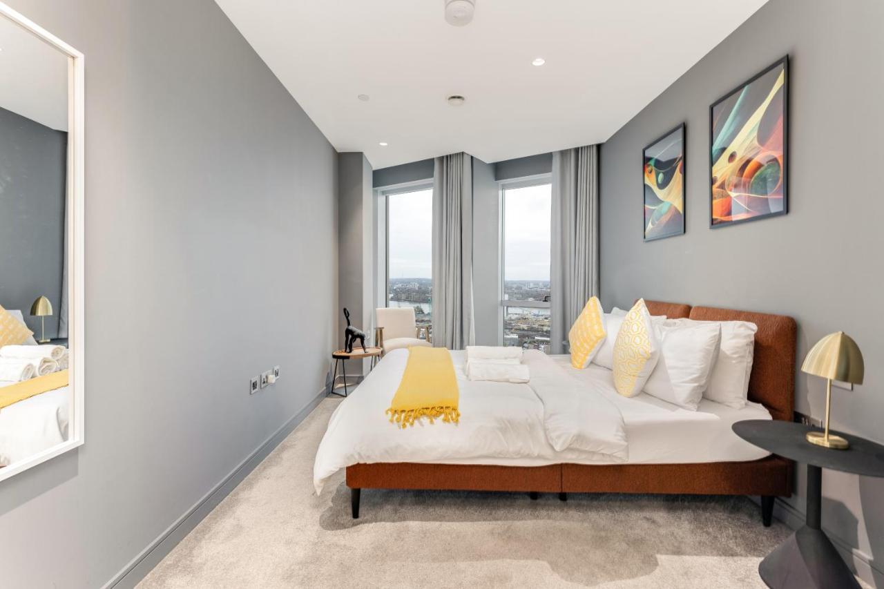 Shyroyale Apartment London Luaran gambar