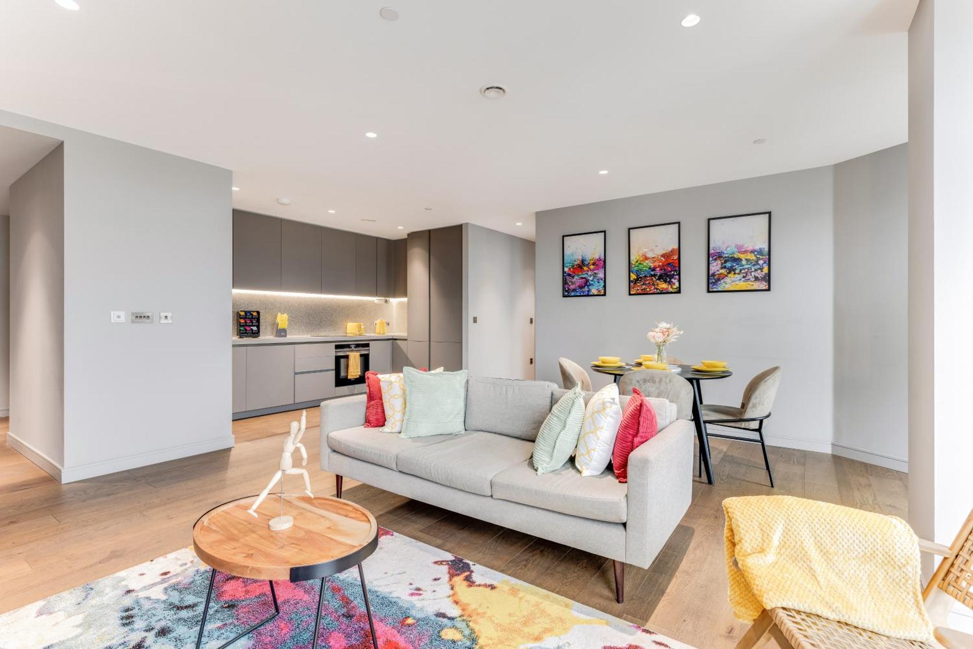Shyroyale Apartment London Luaran gambar